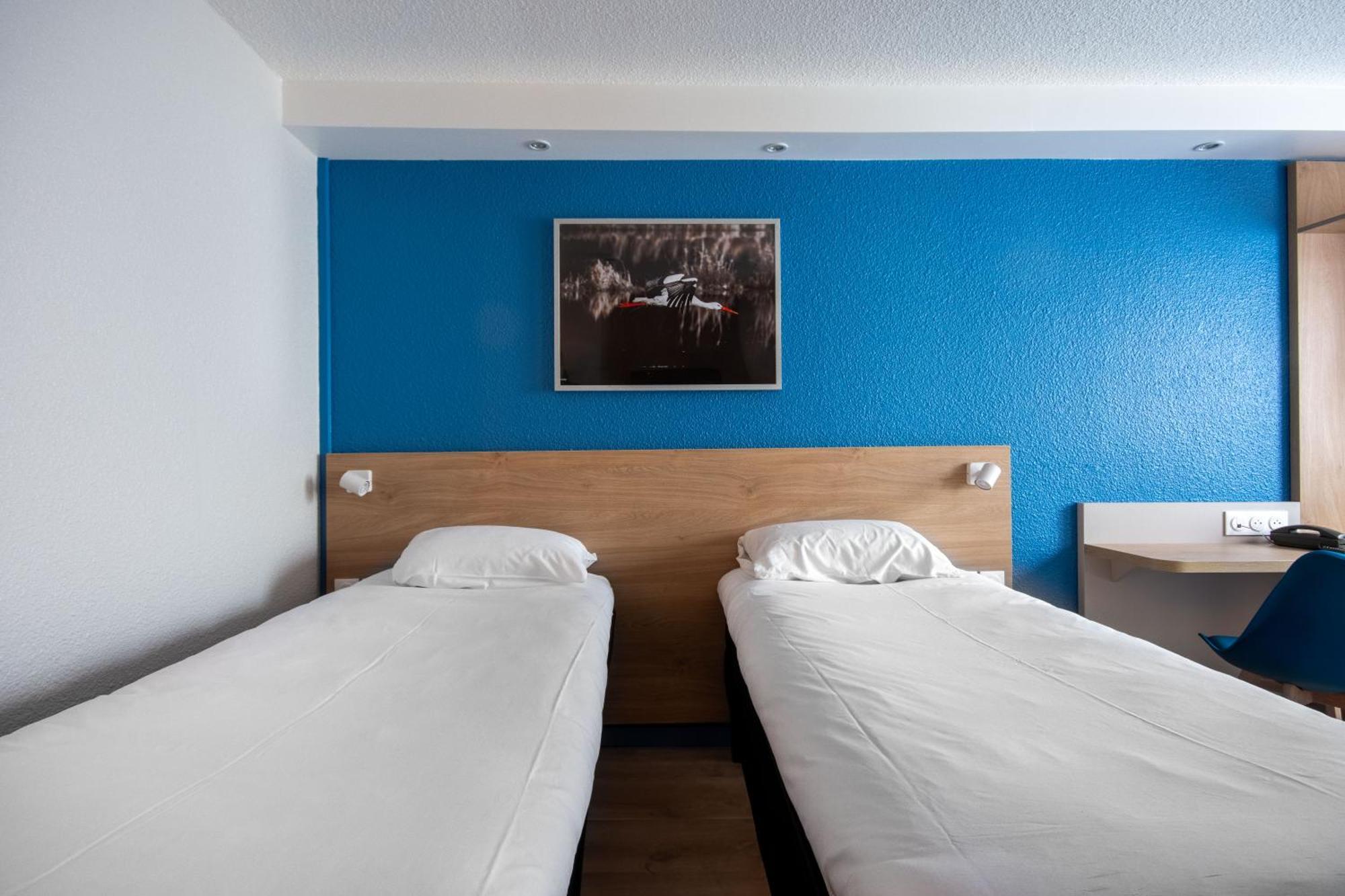 Brit Centre Hotel 3*